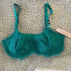 NWT Victoria’s Secret bra